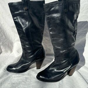 Zara Black Heeled Boots Timeless Design
